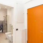 Apartmán Romantic Navigli Attic Free Garage 255 X 520 Cm *