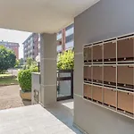 Romantic Navigli Attic Free Garage 255 X 520 Cm * Milán