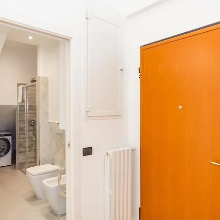 Apartment Romantic Navigli Attic Free Garage 255 X 520 Cm *